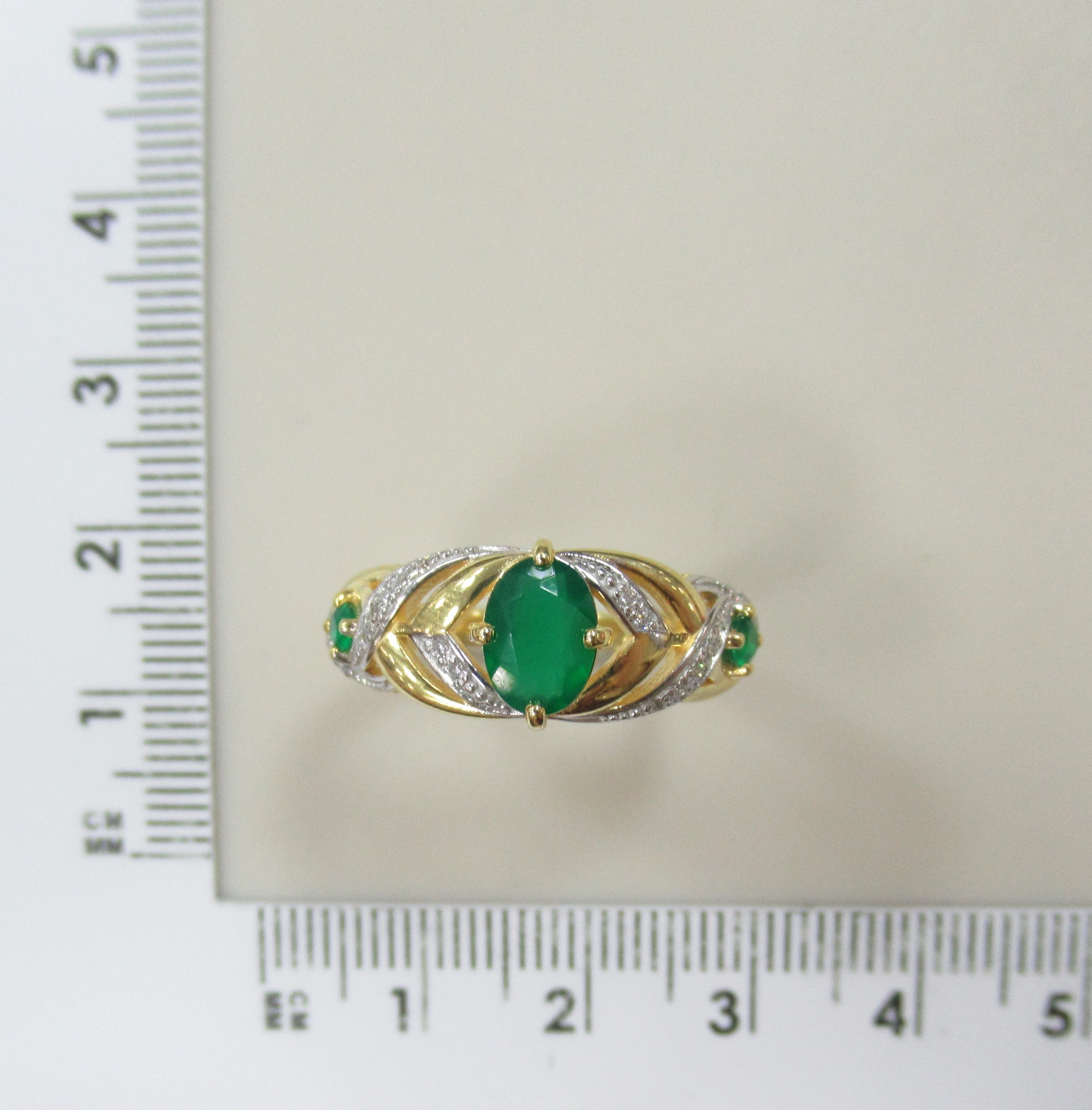 Серебряное кольцо с агатами